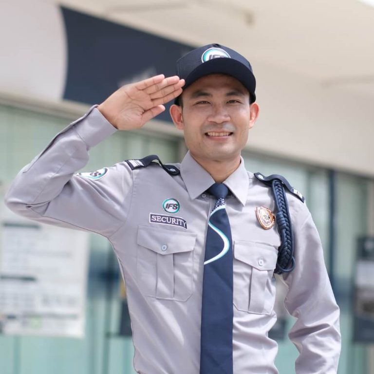 พนักงานรักษาความปลอดภัย รปภ
